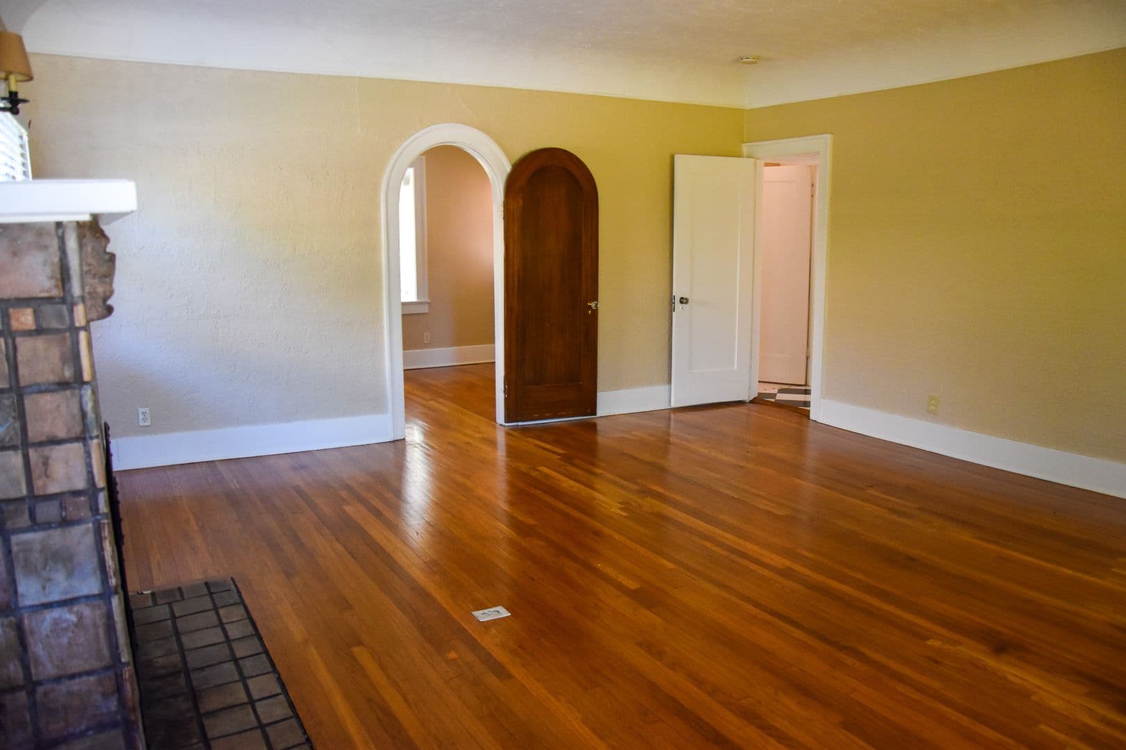 Orange House: 169 N. Harwood St.