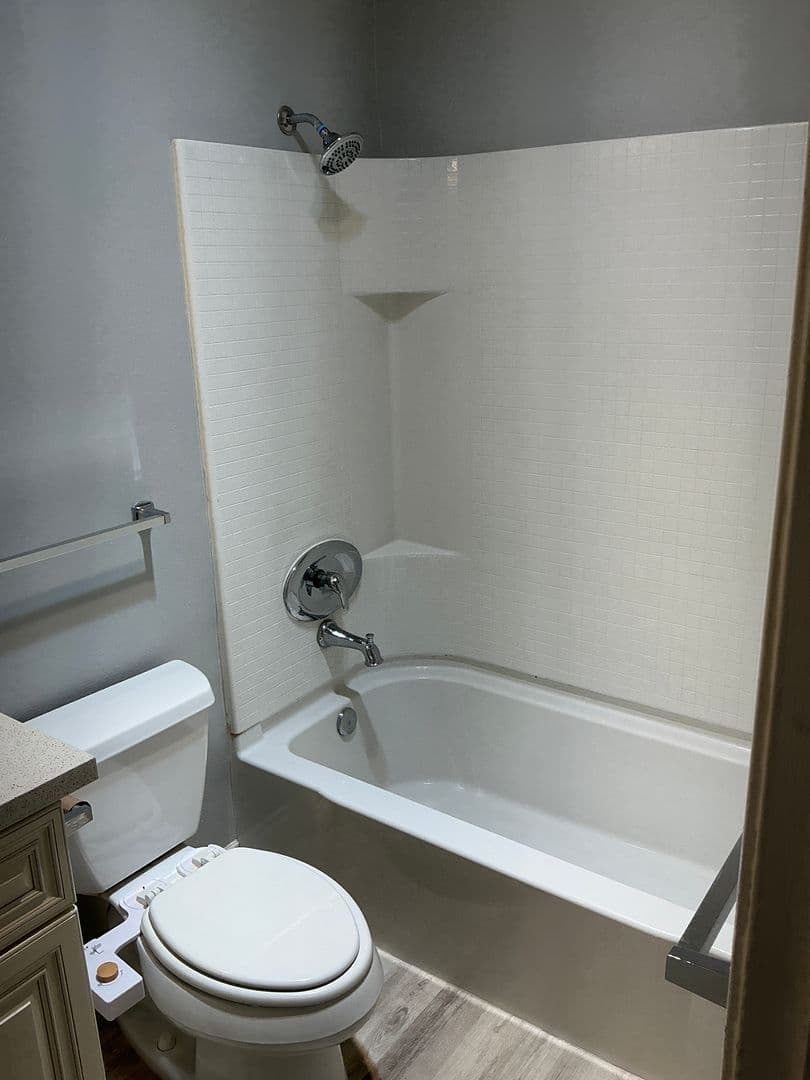 Orange Apartment: 2141 West Palmyra #A-D