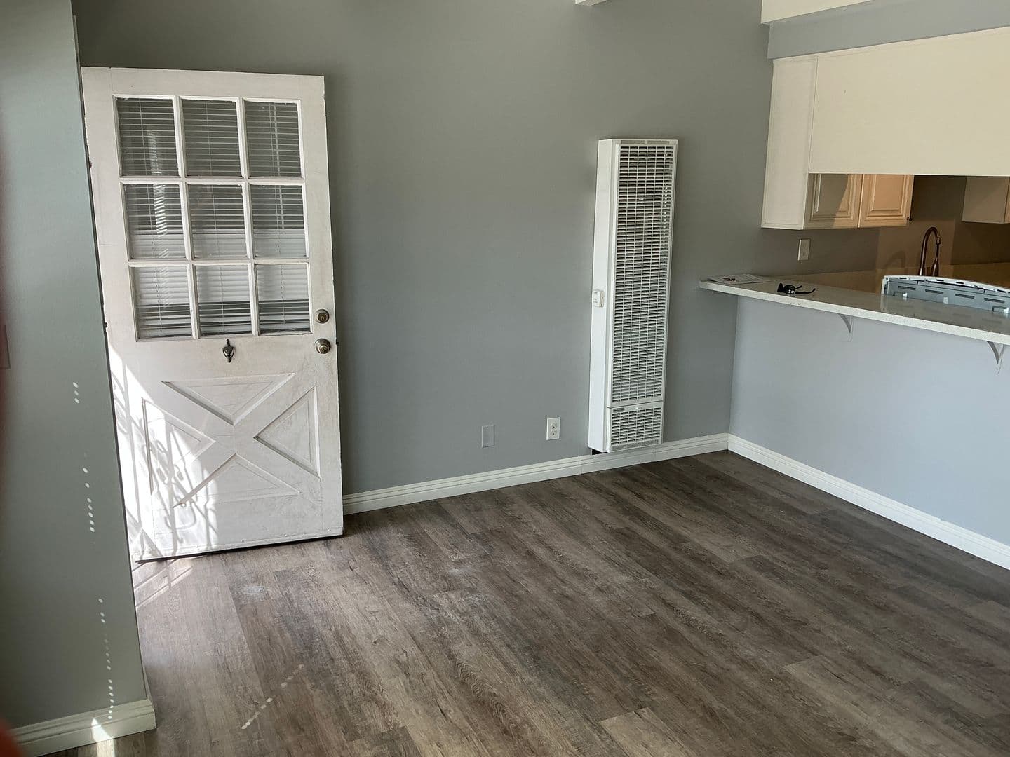 Orange Apartment: 2141 West Palmyra #A-D