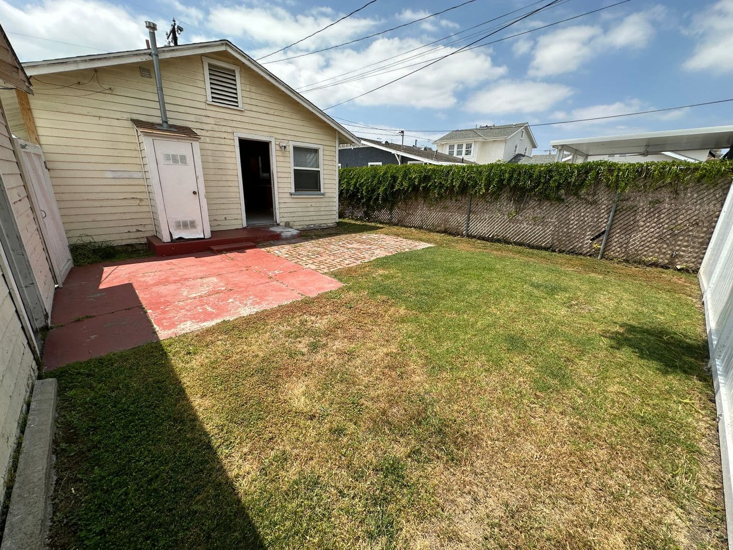 Orange Apartment: 535 North Olive