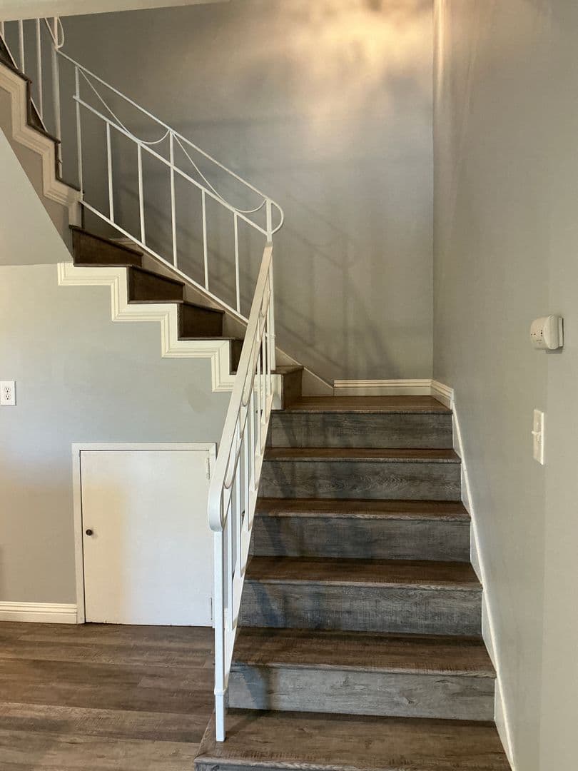 Orange Apartment: 2141 West Palmyra #A-D