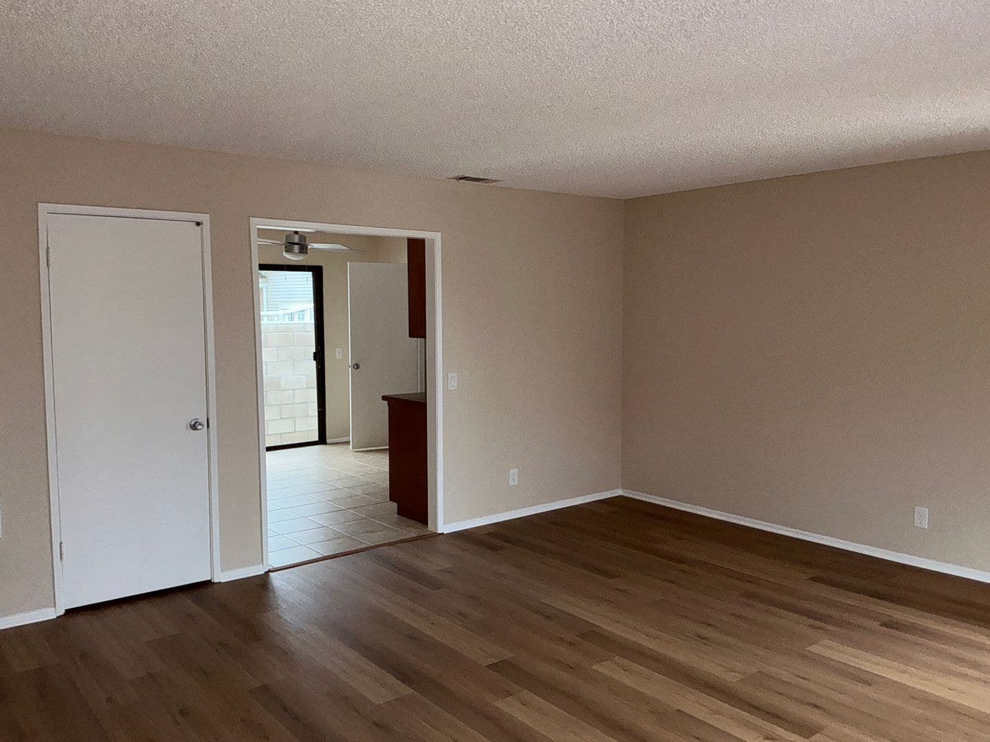 Orange Apartment: 530 East Sycamore Ave.