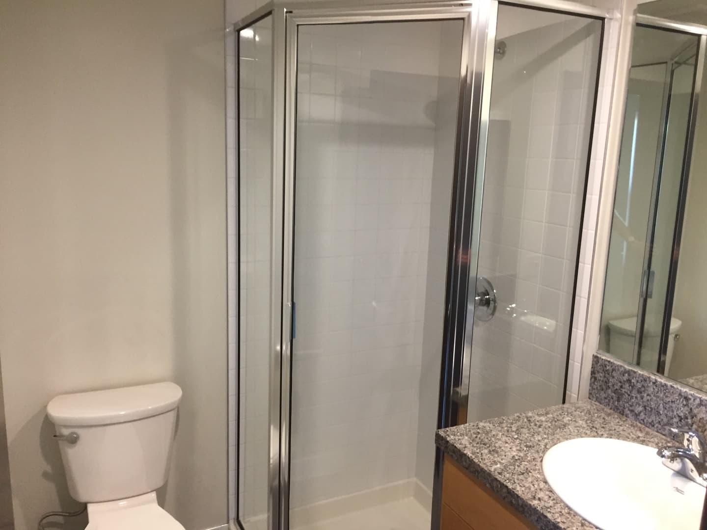 Orange Apartment: 468-470 North Olive St.