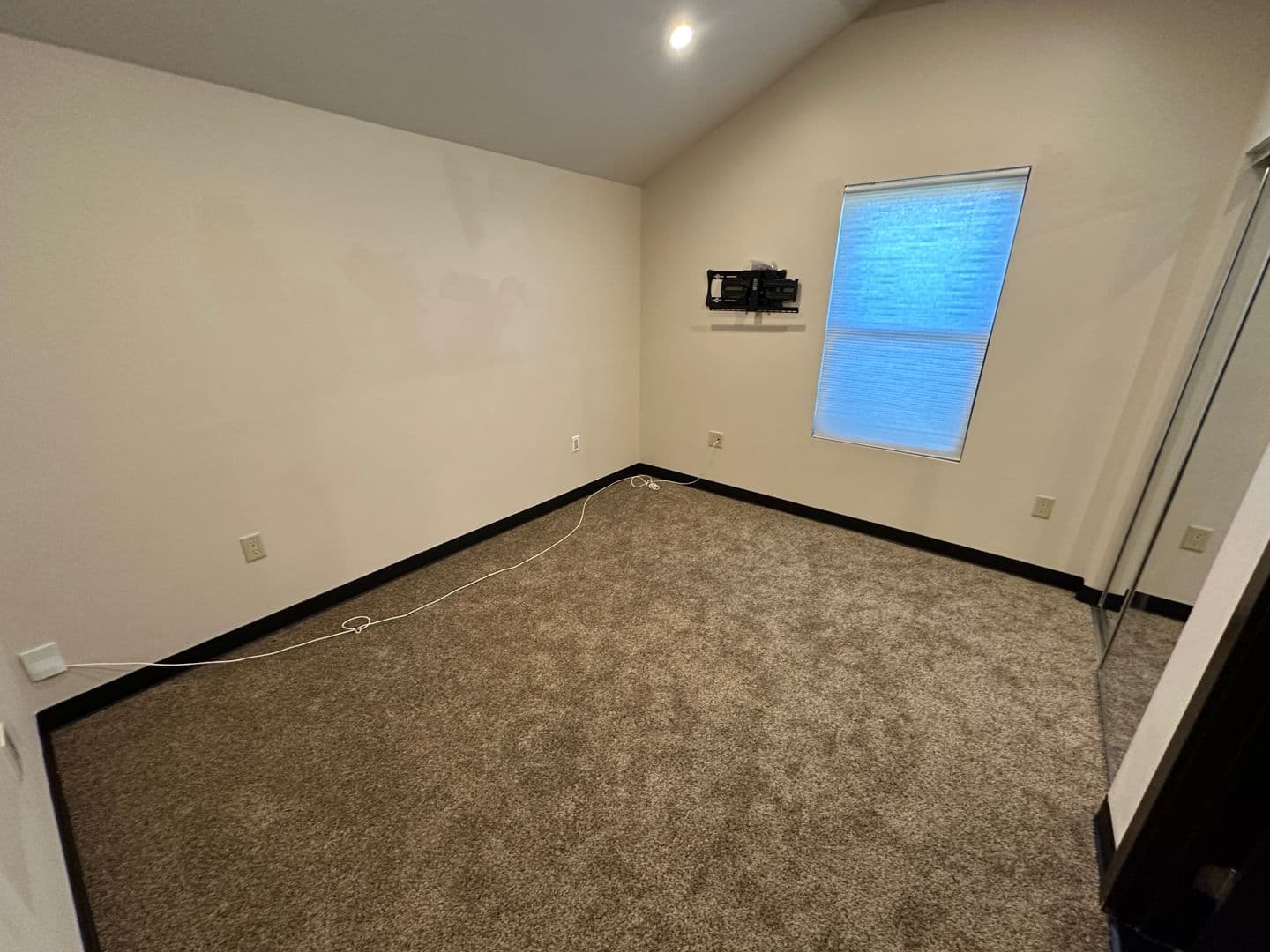 Orange Apartment: 468-470 North Olive St.