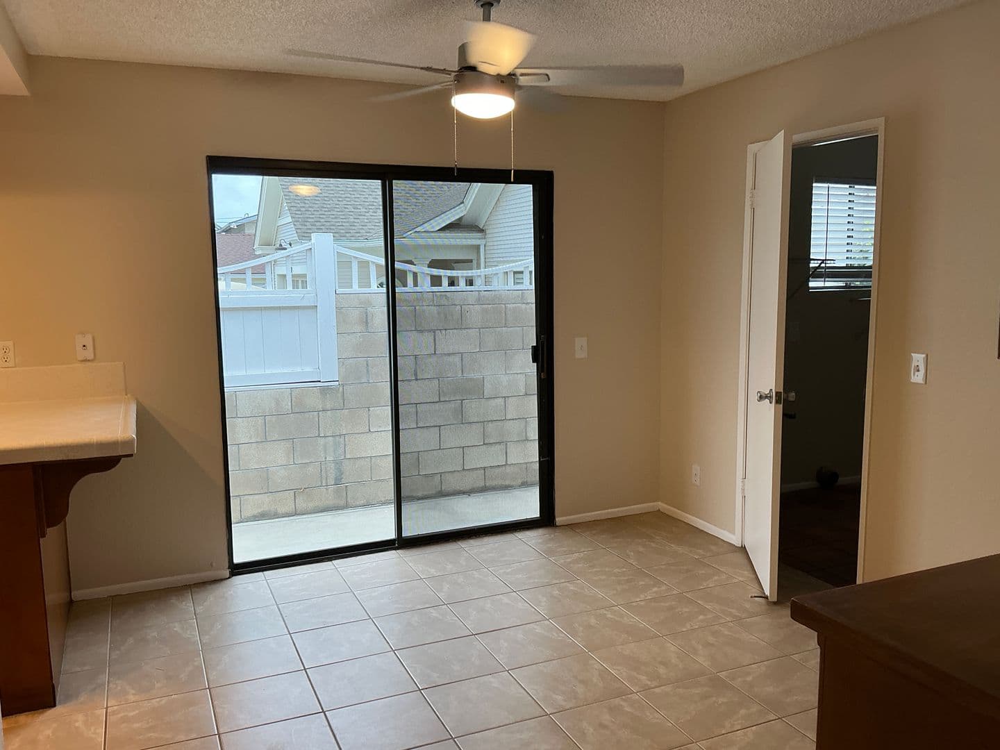 Orange Apartment: 530 East Sycamore Ave.