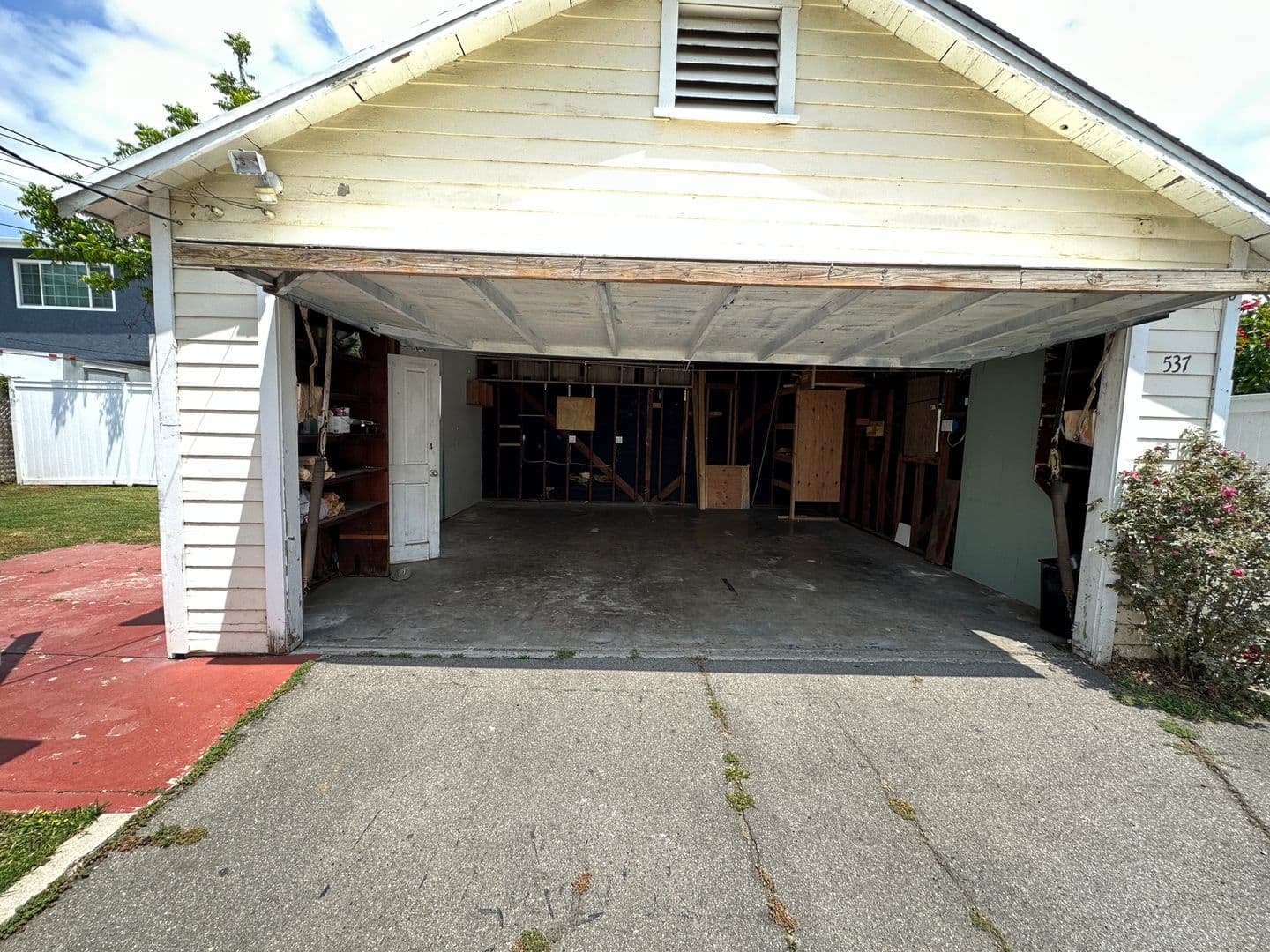 Orange Apartment: 535 North Olive