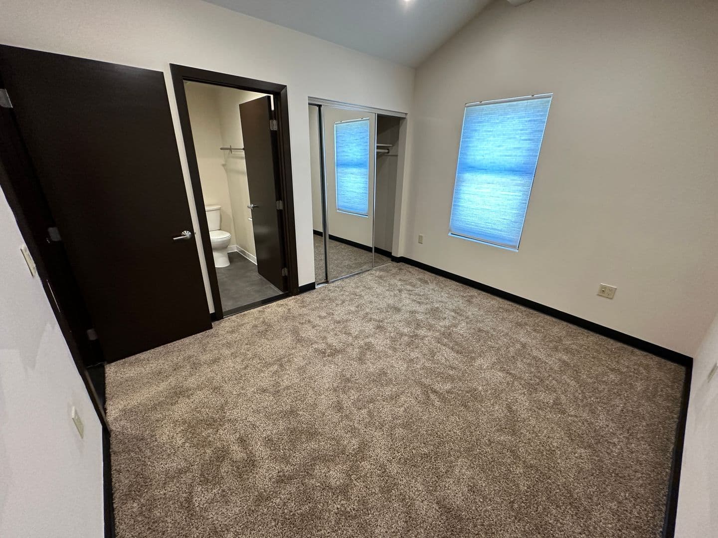 Orange Apartment: 468-470 North Olive St.