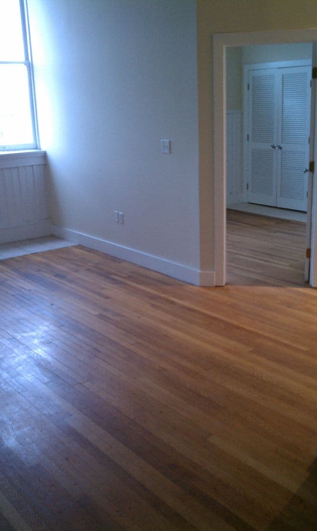 Richmond Apartment: 320 N. 25th St.