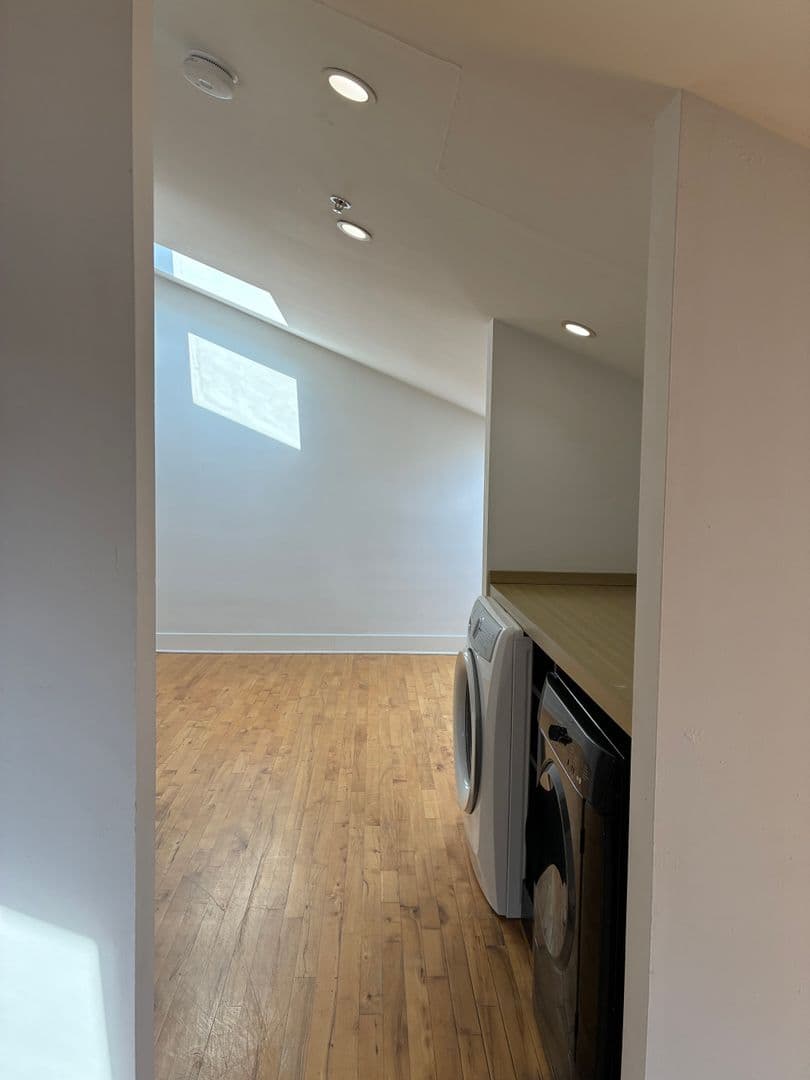Petersburg Apartment: 215 E Bank St