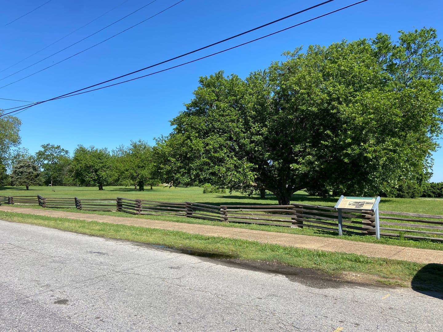 Hopewell Apartment: 1016 Pecan Avenue