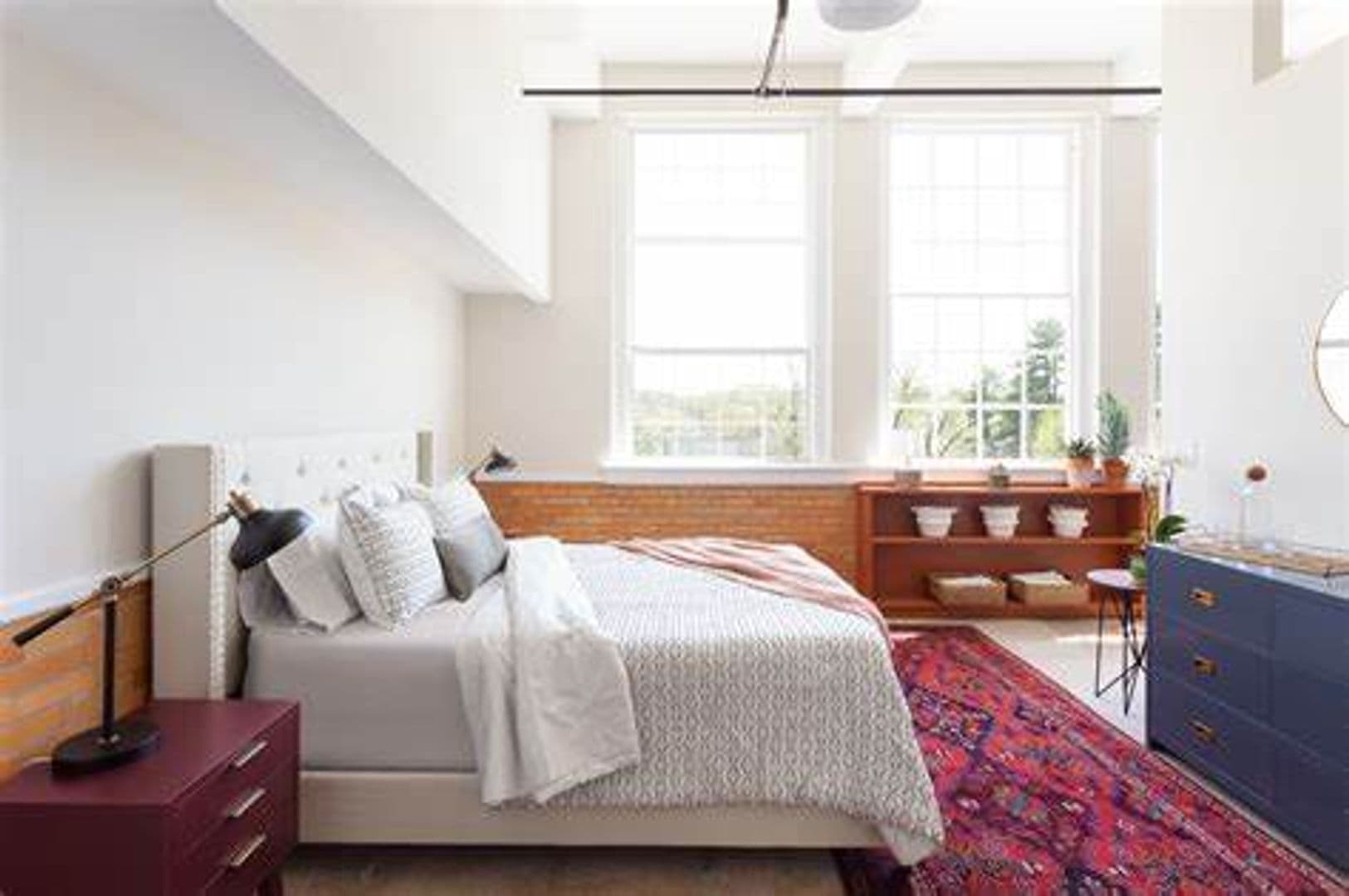 Vinton Apartment: 100 Highland Road