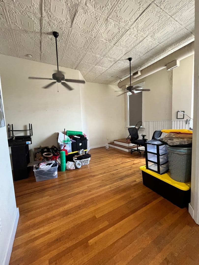 Richmond Apartment: 320 N. 25th St.