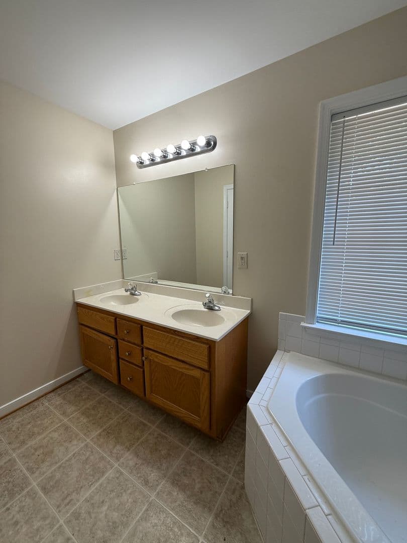 Glen Allen House: 1509 Gabriel Ct