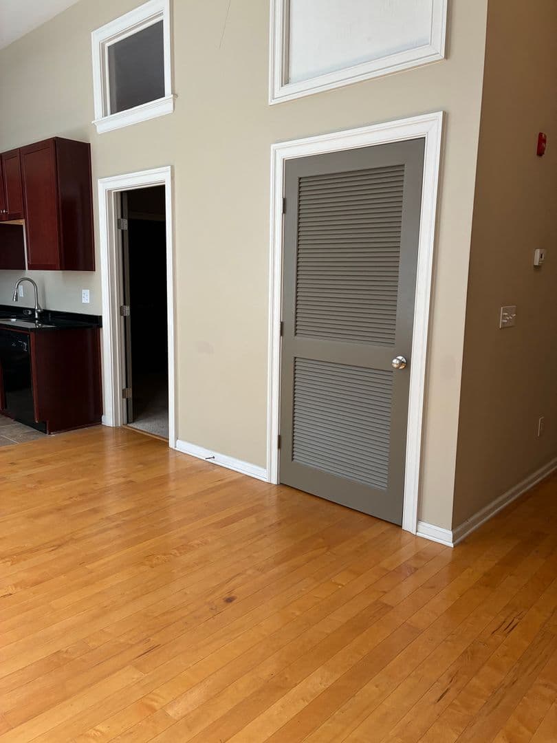 Hopewell Apartment: 1201 W City Point Rd