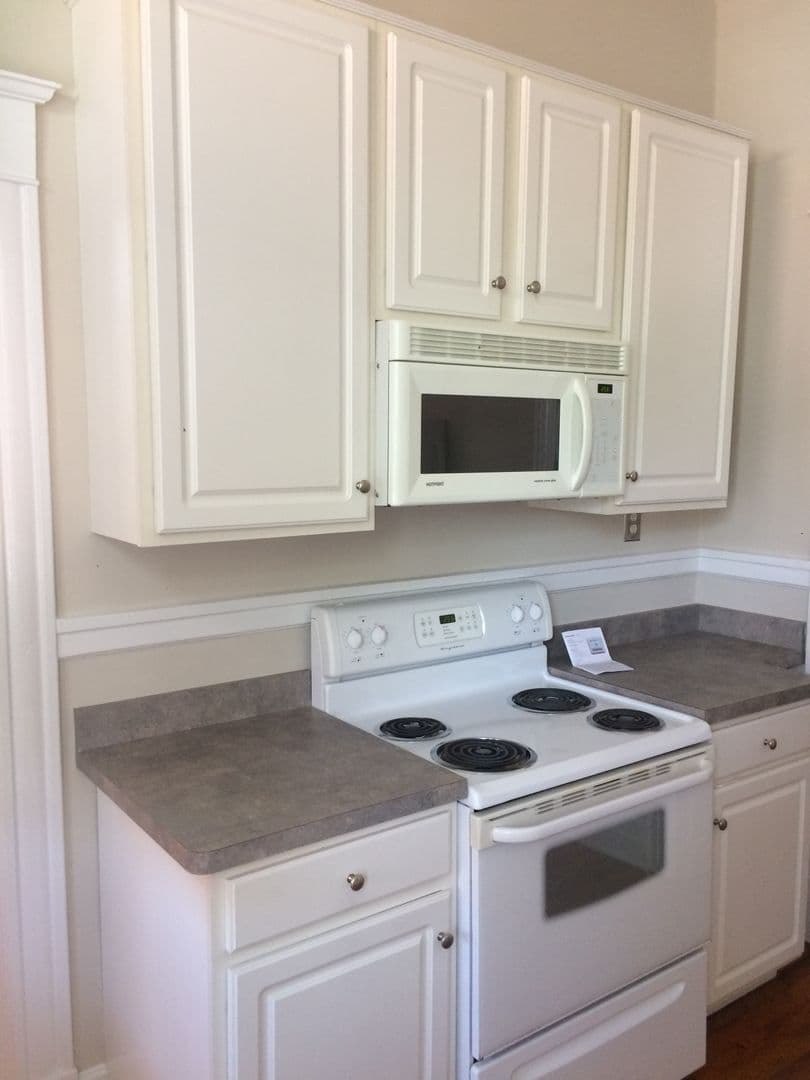 Richmond Apartment: 2420 Grove Avenue