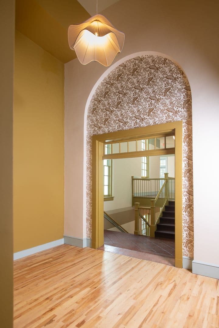 Bedford Apartment: 503 Longwood Ave.