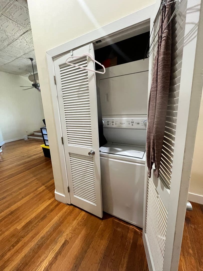 Richmond Apartment: 320 N. 25th St.