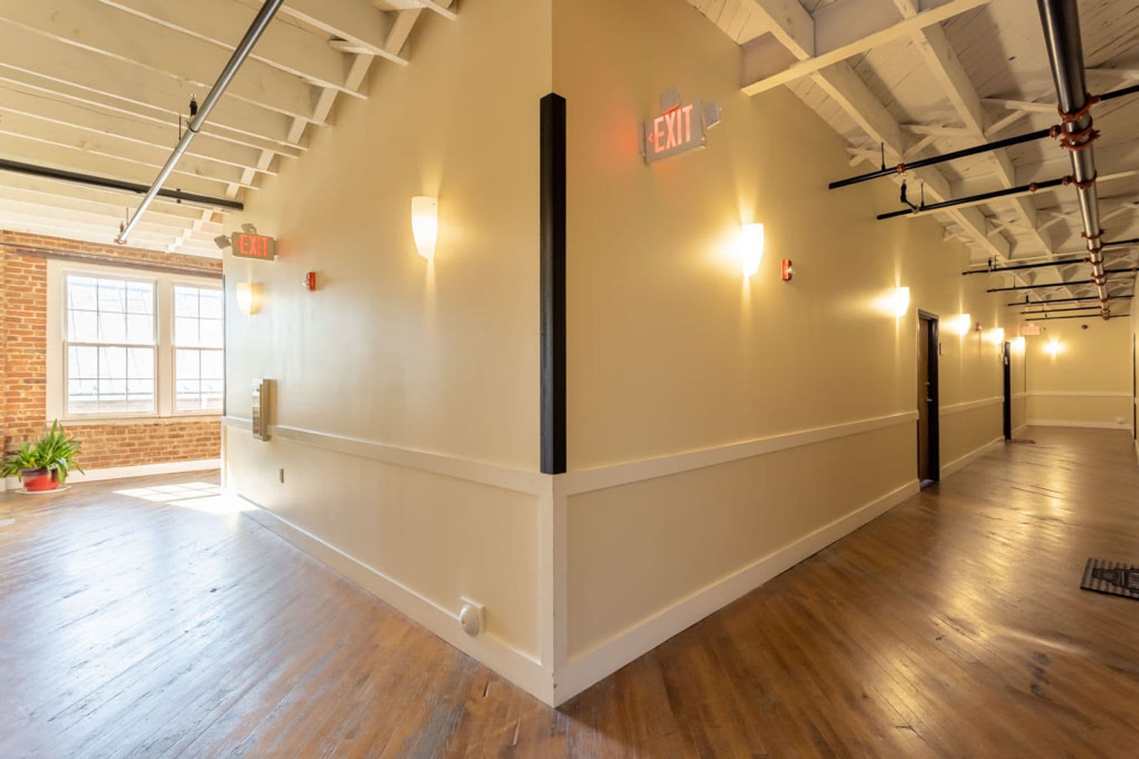 Bedford Apartment: 412 Jackson Street