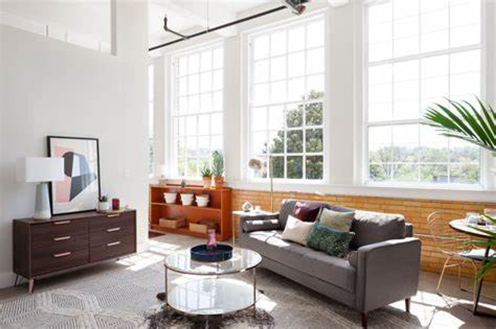 Vinton Apartment: 100 Highland Road