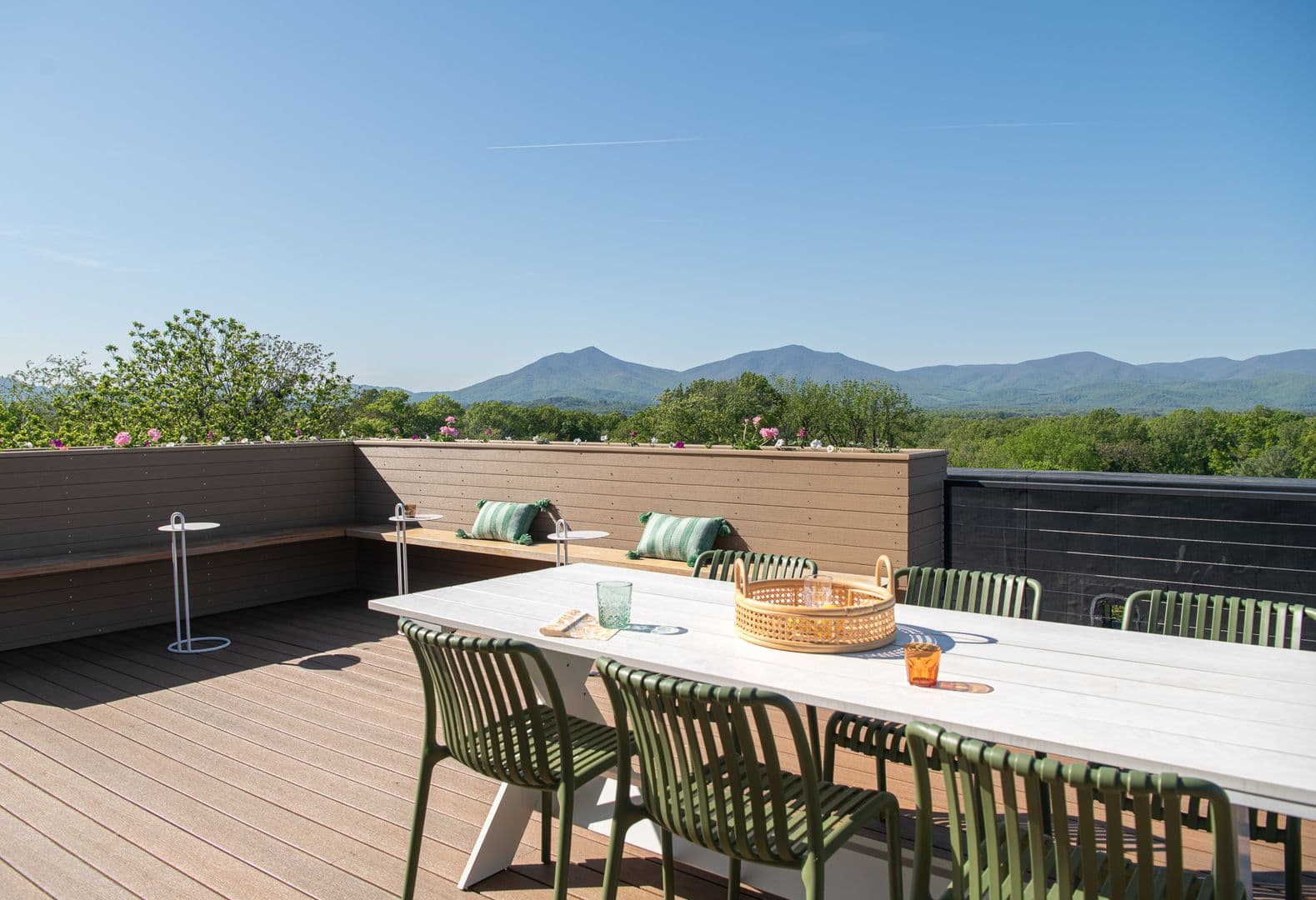Bedford Apartment: 503 Longwood Ave.