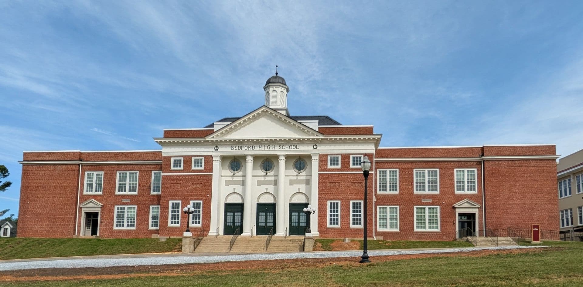 Bedford Apartment: 503 Longwood Ave.