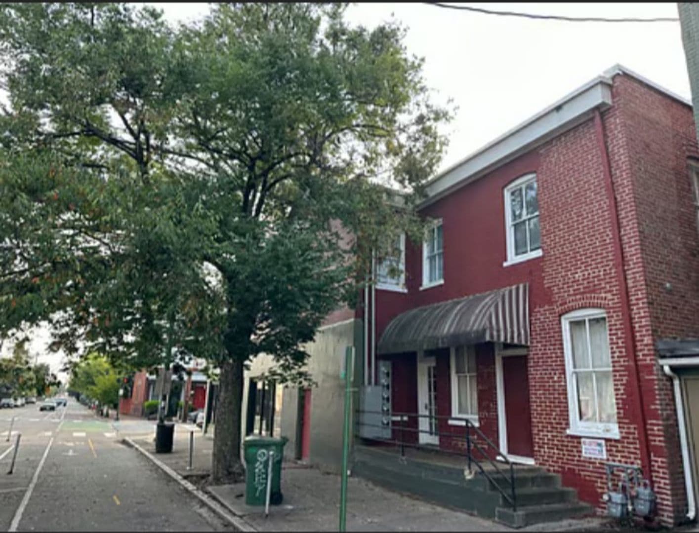 Richmond Apartment: 101 E Clay St