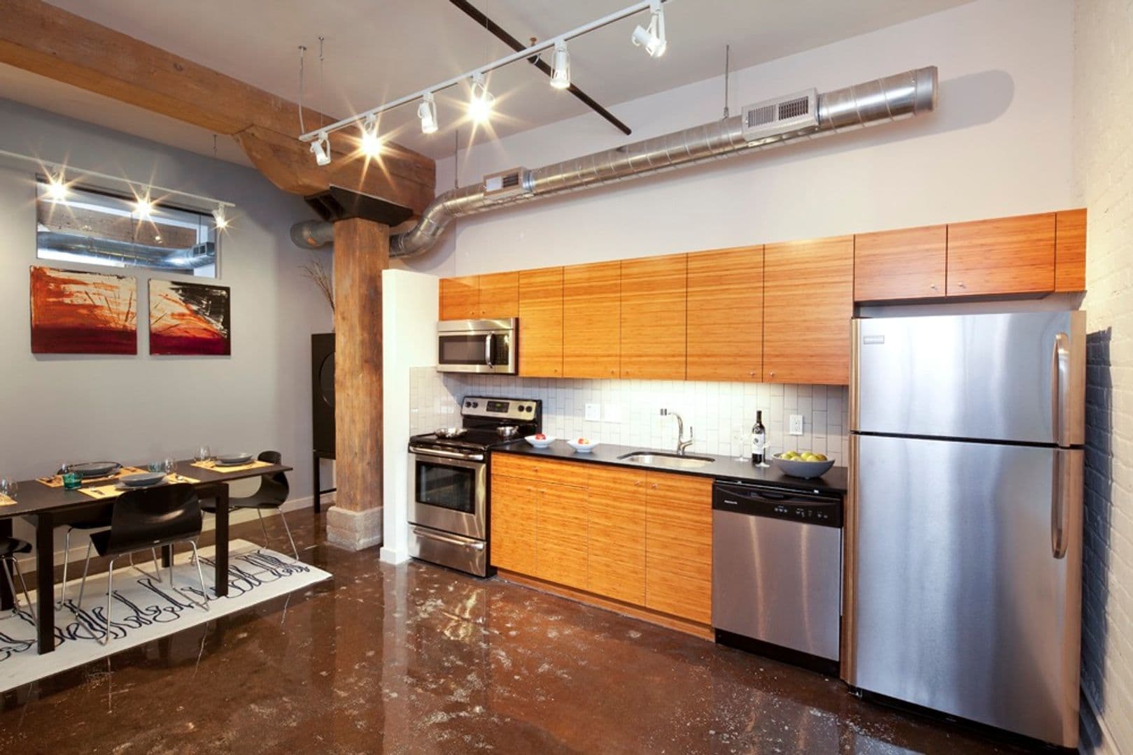 Roanoke Apartment: 357 Salem Av SW