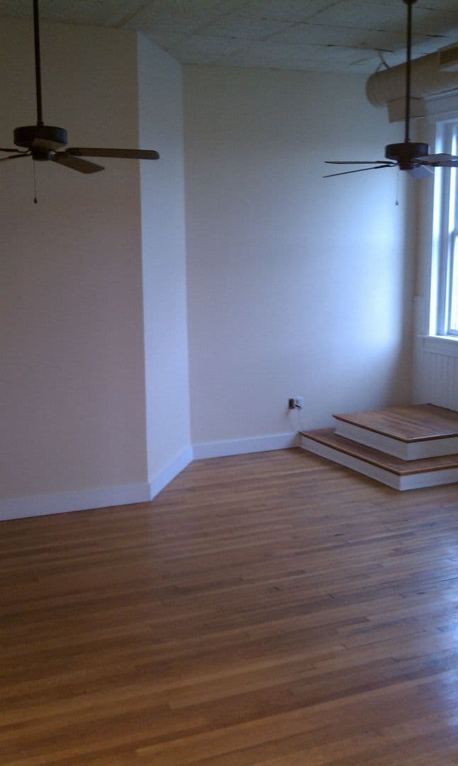 Richmond Apartment: 320 N. 25th St.
