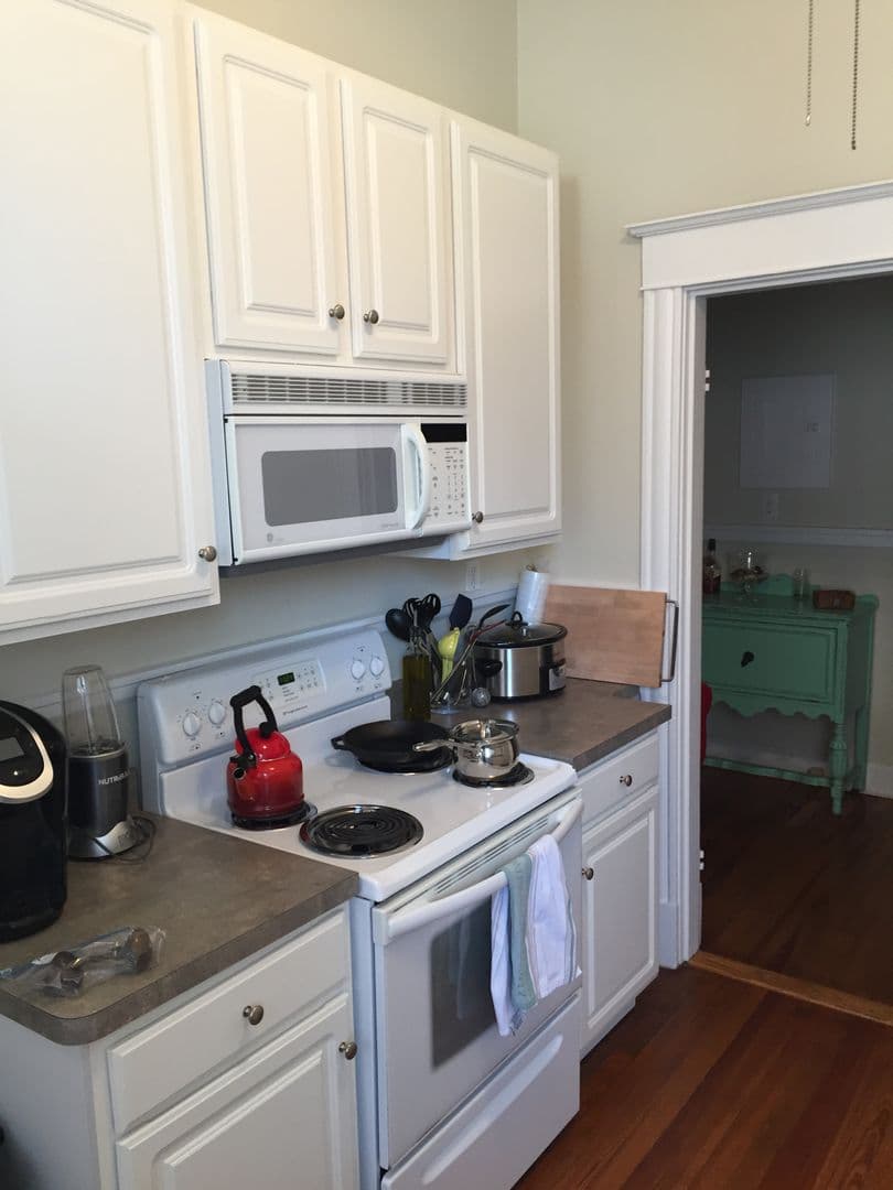 Richmond Apartment: 2420 Grove Avenue