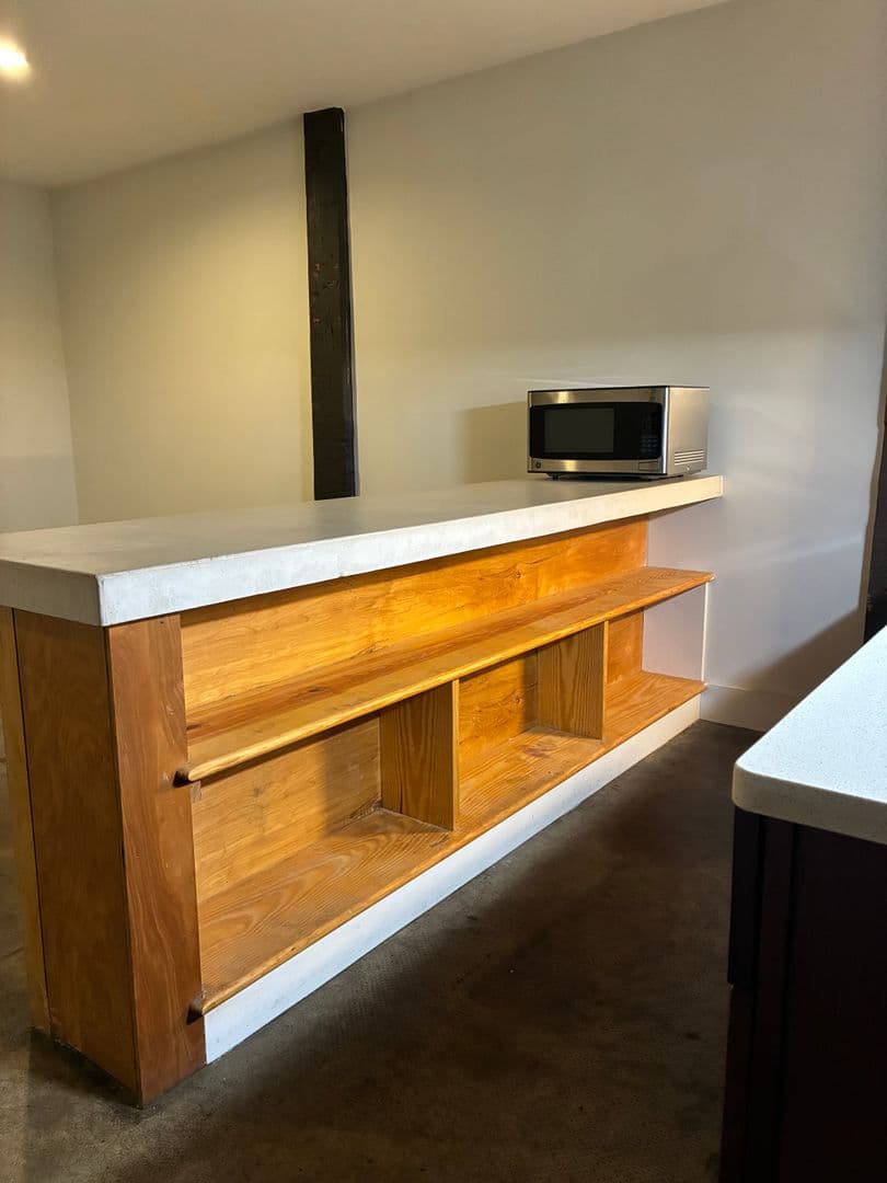 Petersburg Apartment: 219 E Bank St - Apt 131