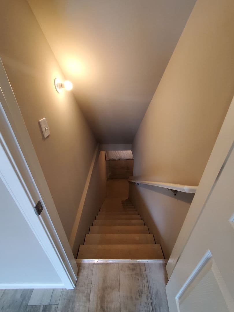 HOWELL House: 1453 WEATHERSTONE LANE