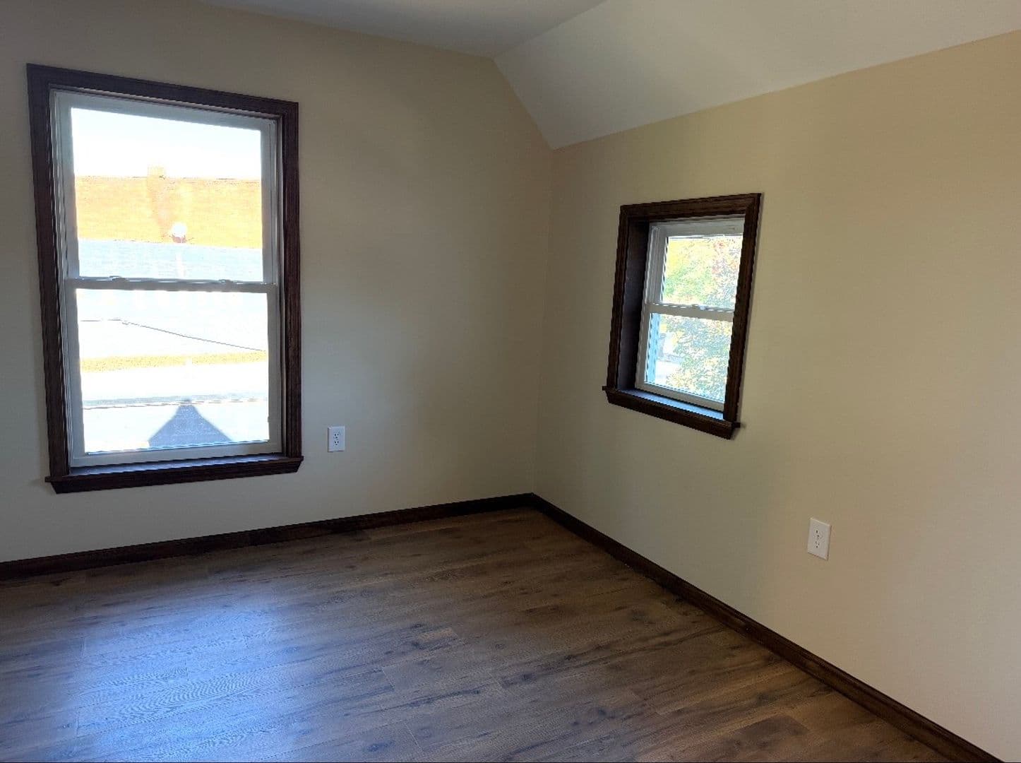 STOCKBRIDGE House: 146 S CLINTON ST.