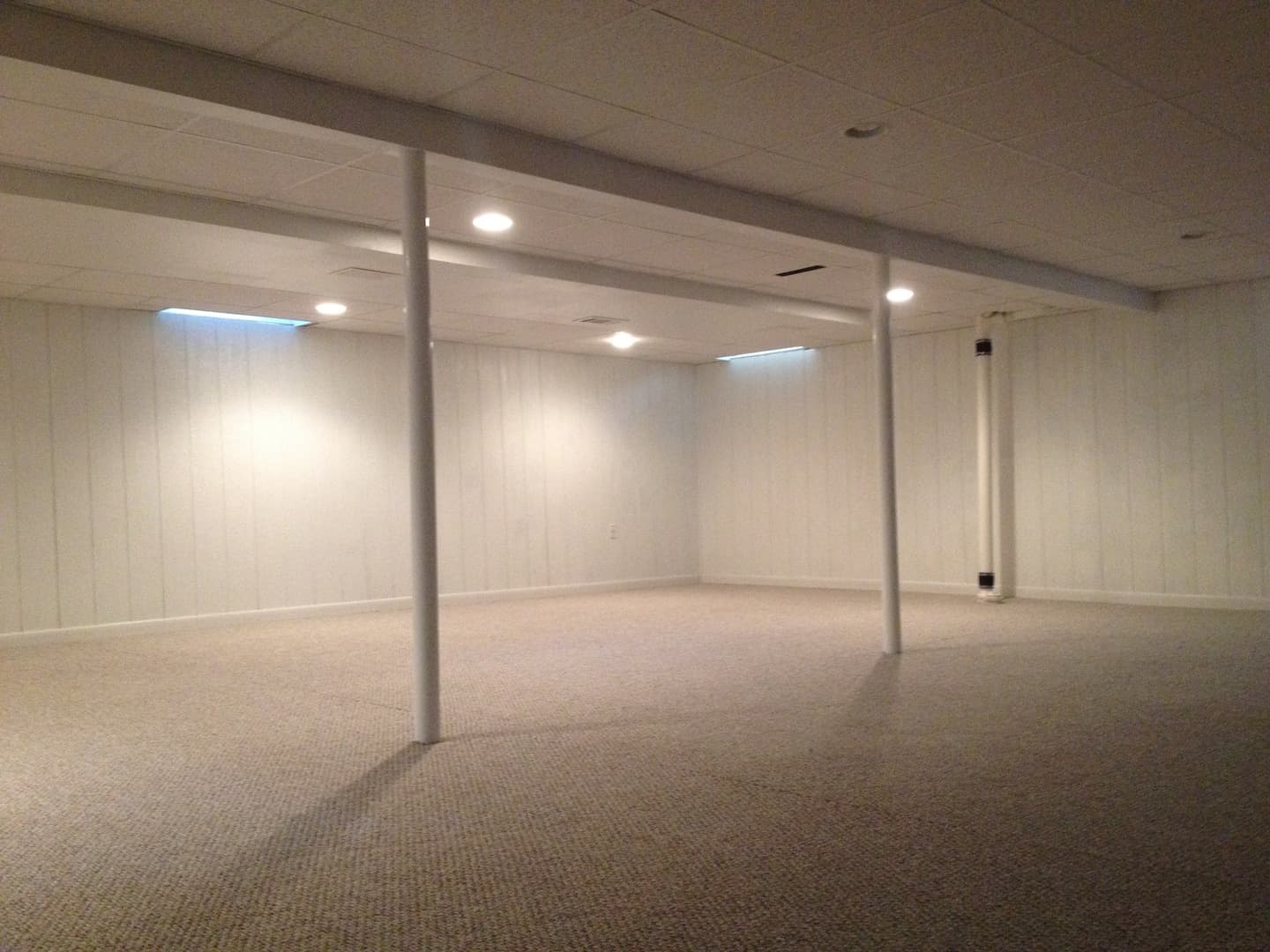 LIVONIA House: 35936 JOY RD