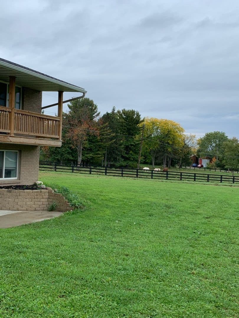FENTON House: 9375 VALLEY VIEW