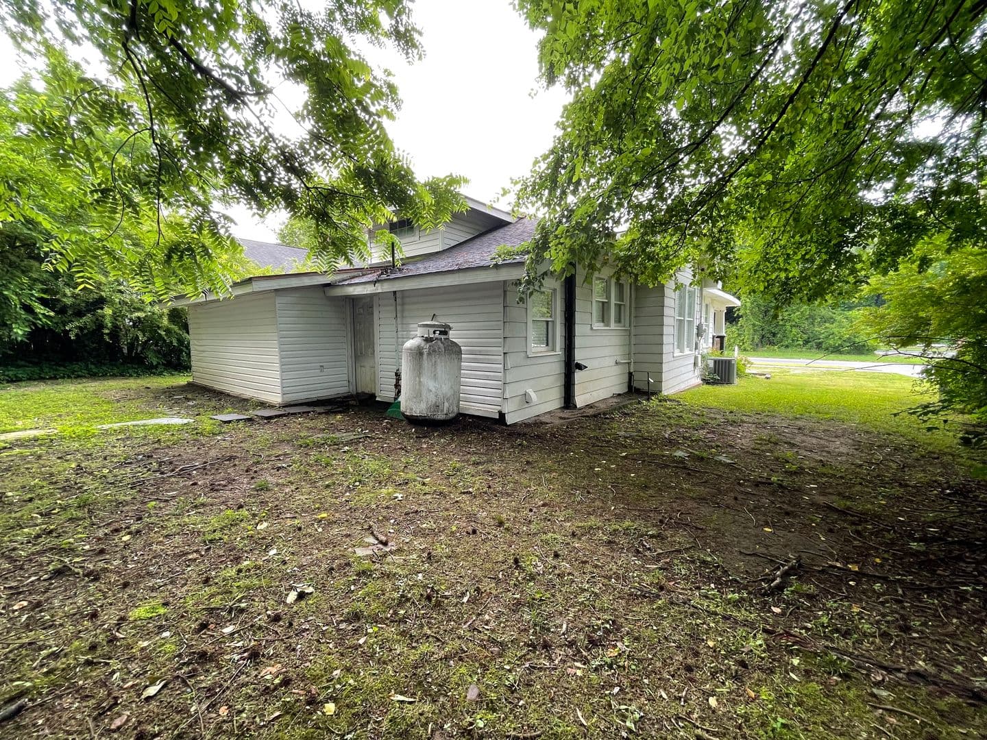 Rome House: 1103 E 2nd Ave