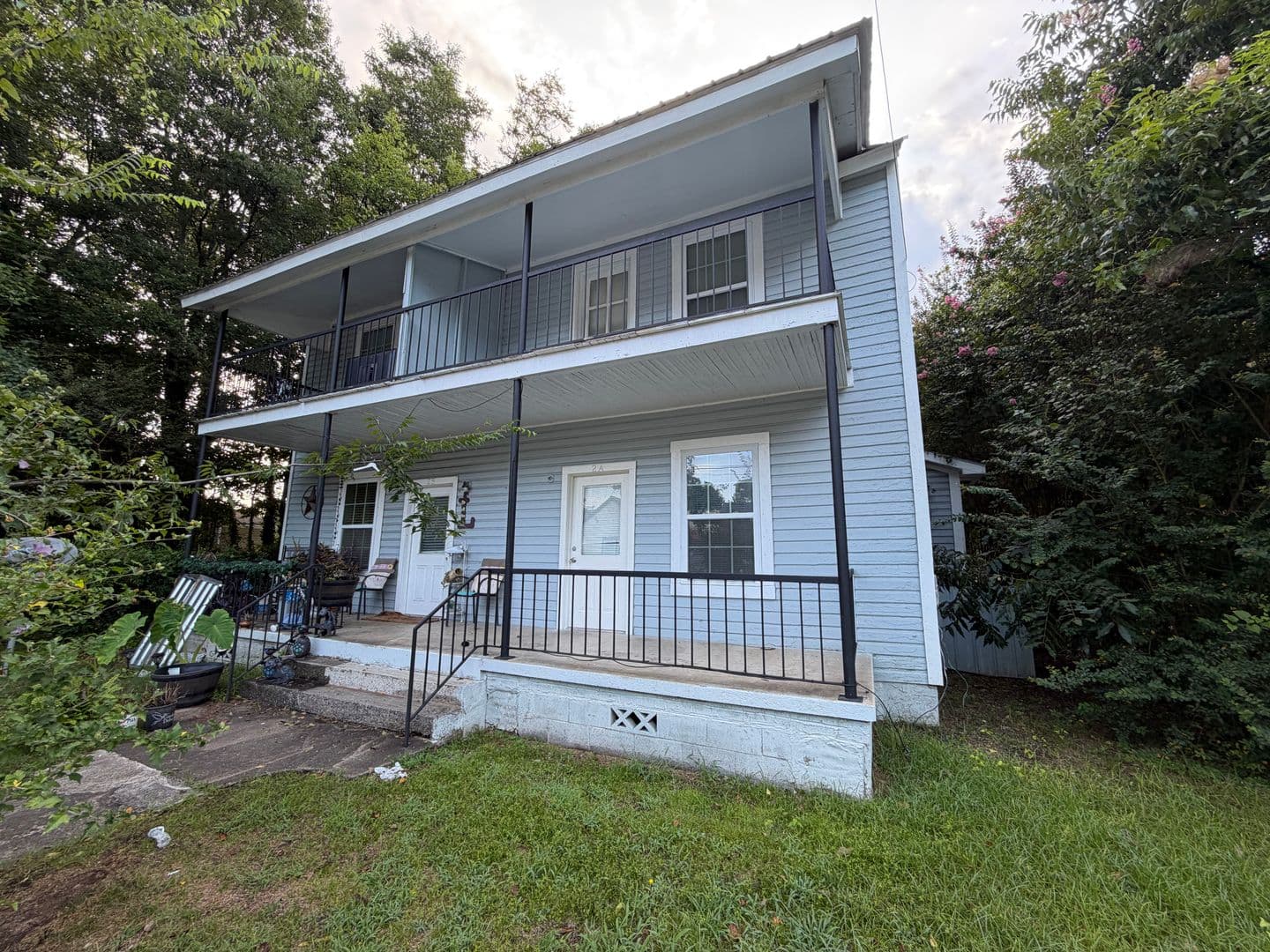Rome Apartment: 2 N Mclin St.