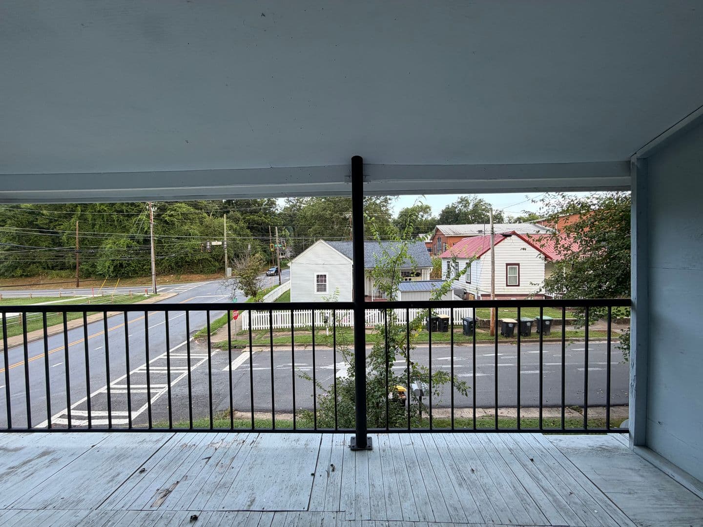 Rome Apartment: 2 N Mclin St.