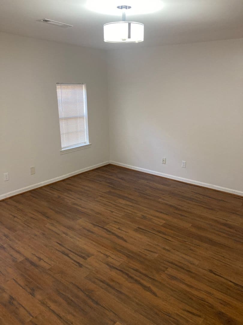 Rome House: 418 E 20th St. SW