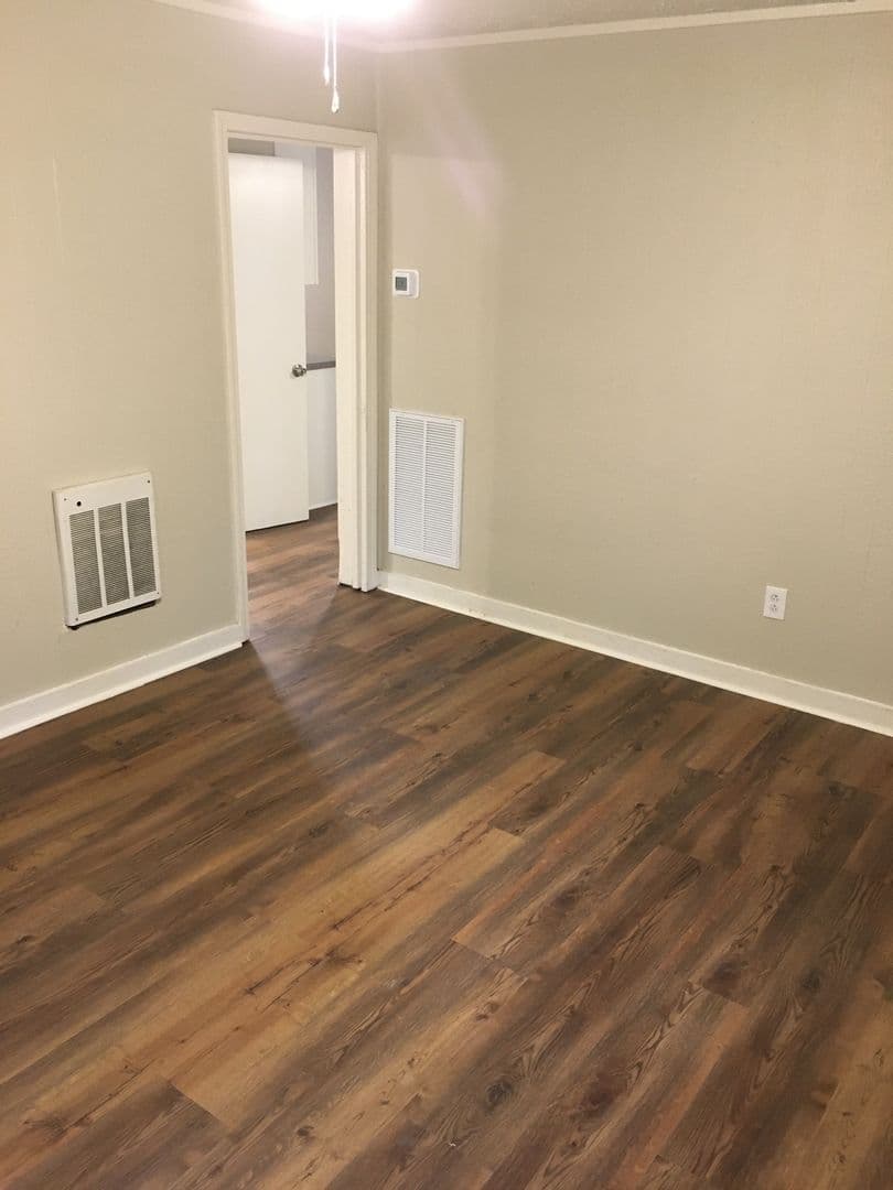 Rome House: 119 Rudy St