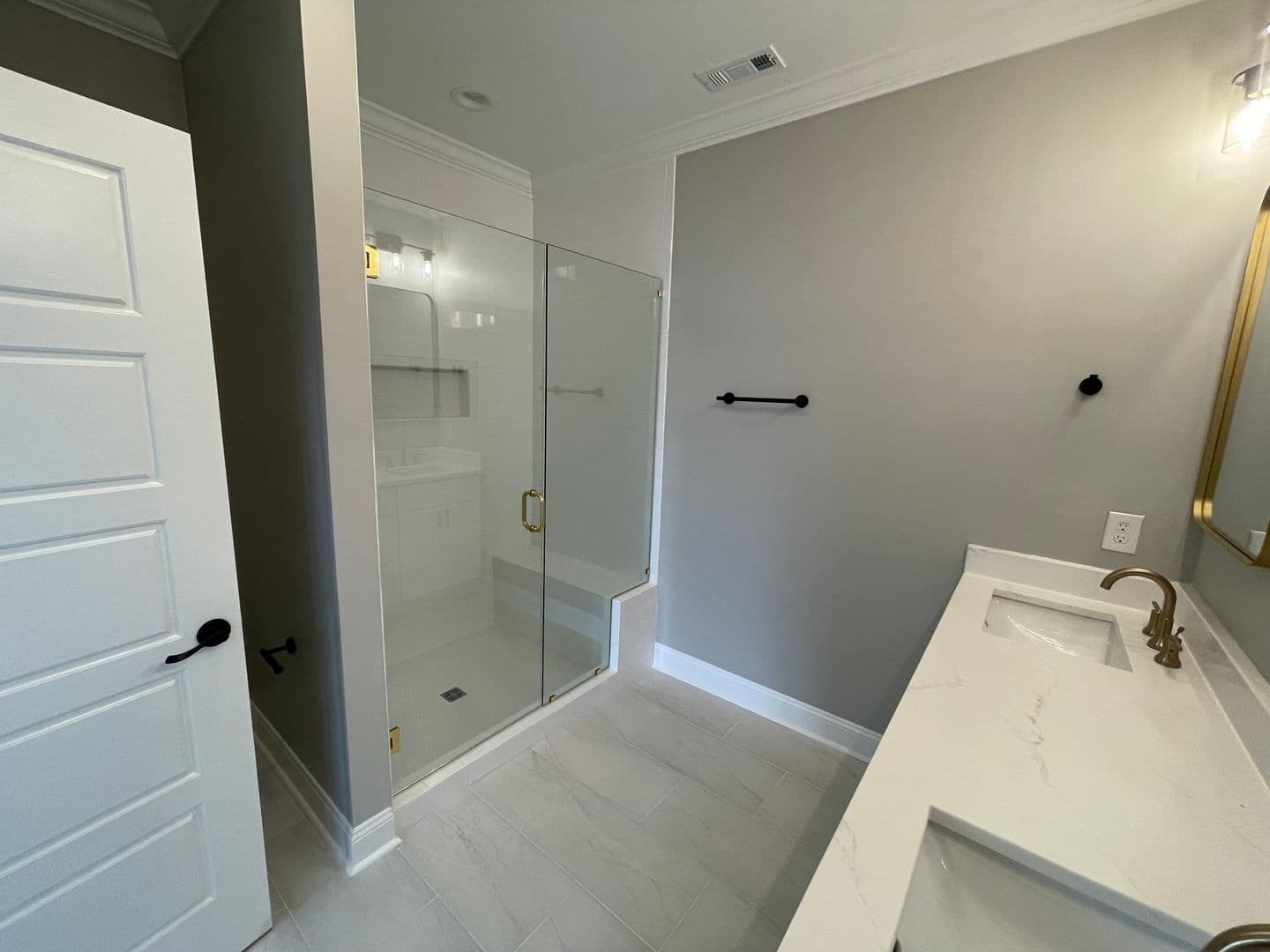 Rome Townhome: 625 E 3rd St Unit 11