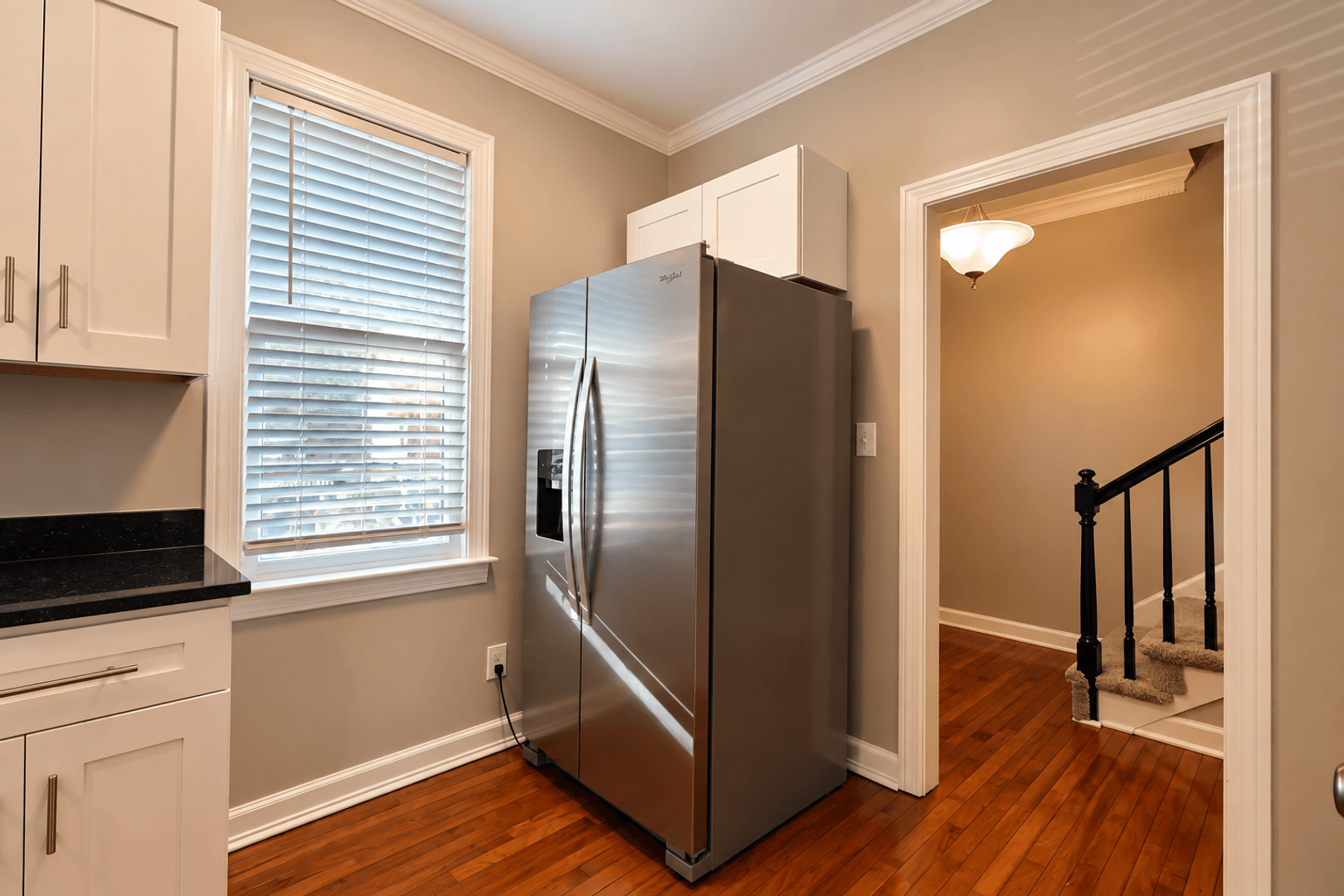 Rome Apartment: 311 E 2nd Ave