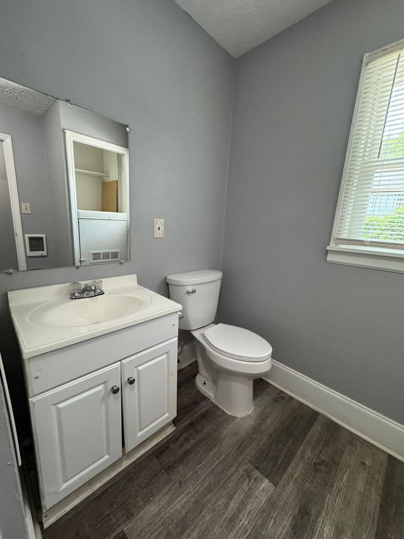 Rome Apartment: 1354 Old Cave Spring Rd SW