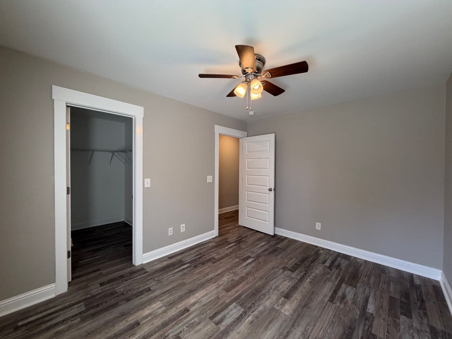 Tunnel Hill Apartment: 312 North Varnell Rd.