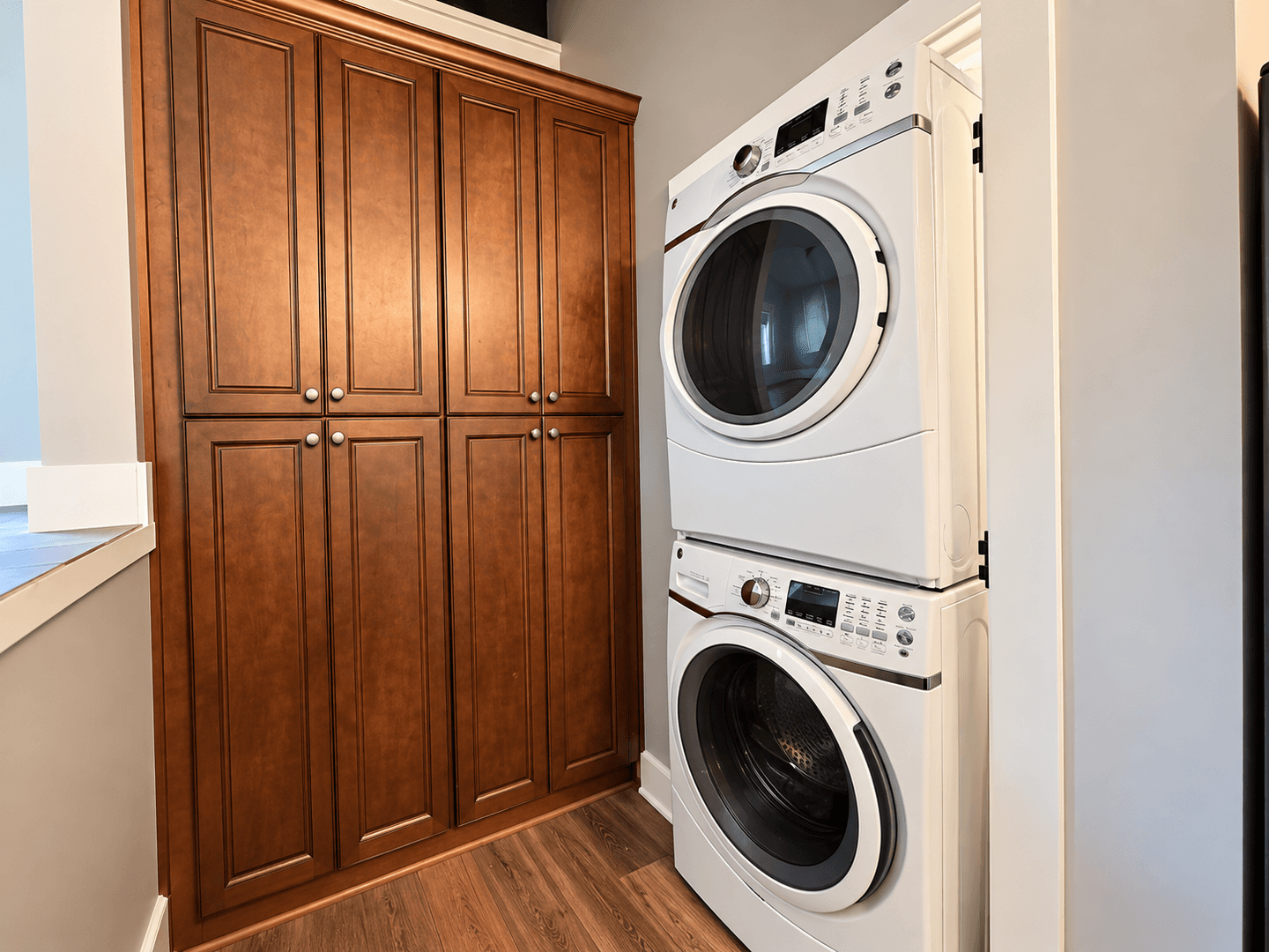 Rome Apartment: 425 Broad St
