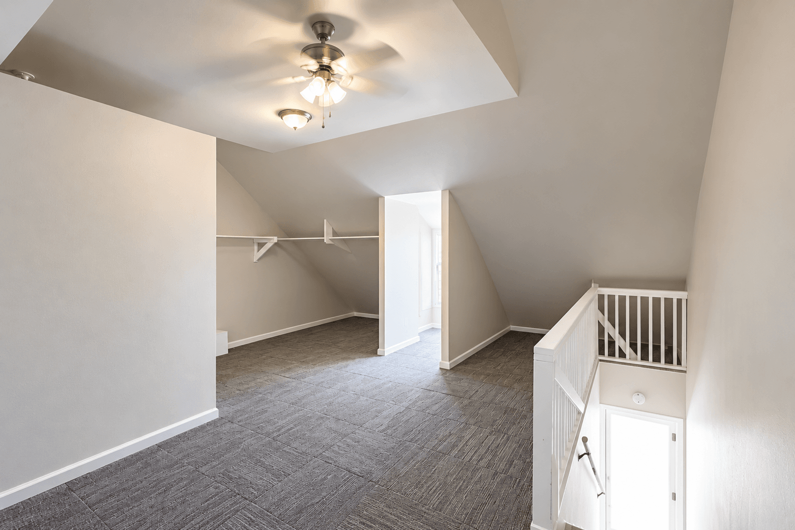 Rome Apartment: 311 E 2nd Ave