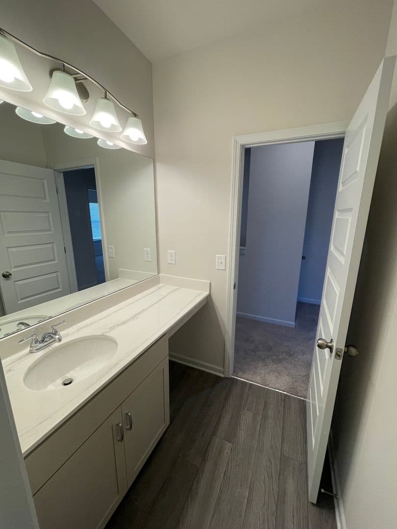 Rome House: 7 Longbrook Dr.