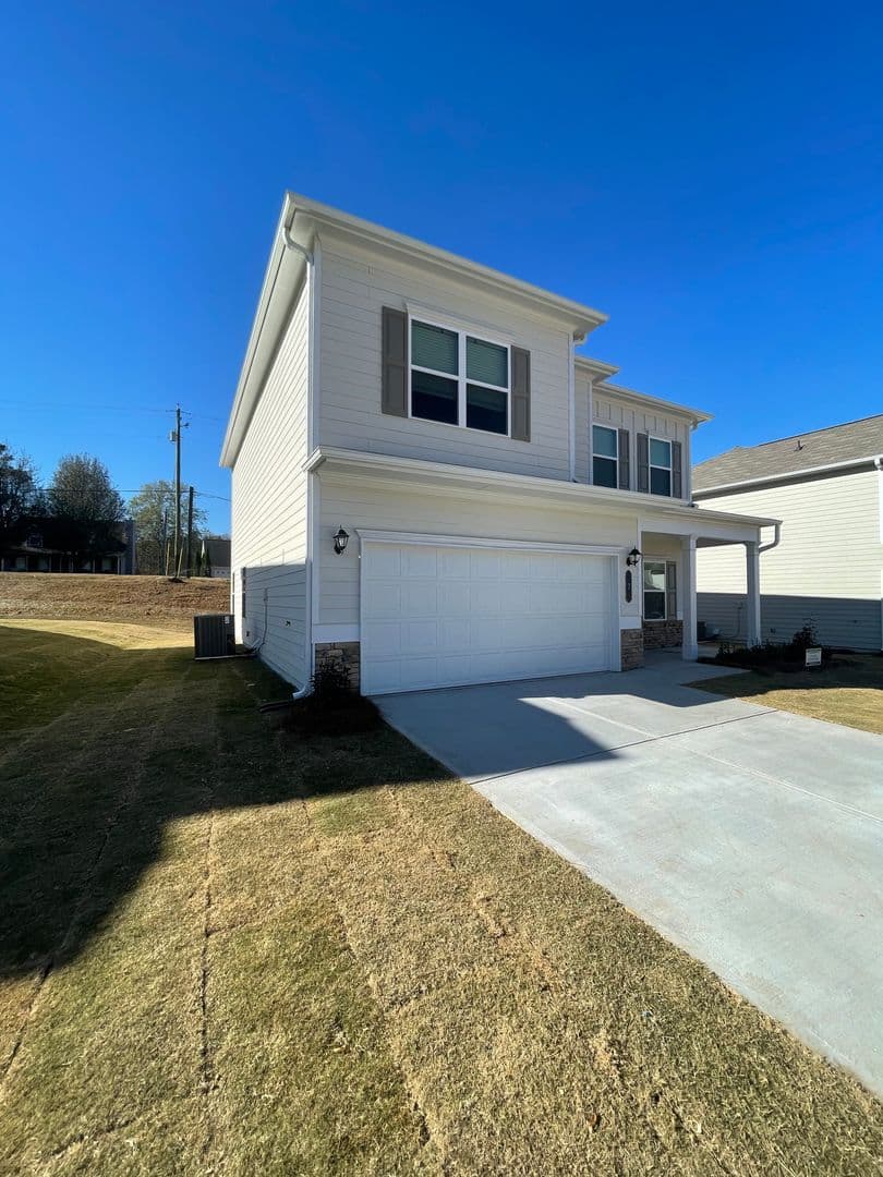 Rome House: 7 Longbrook Dr.