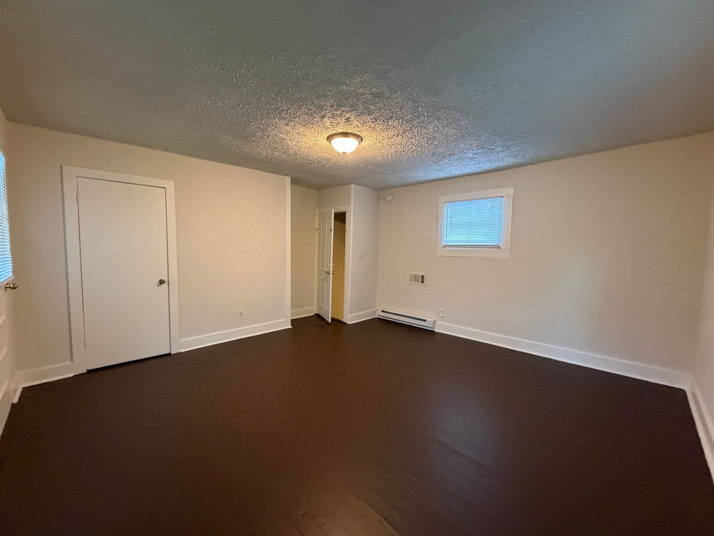 Rome Apartment: 2 N Mclin St.