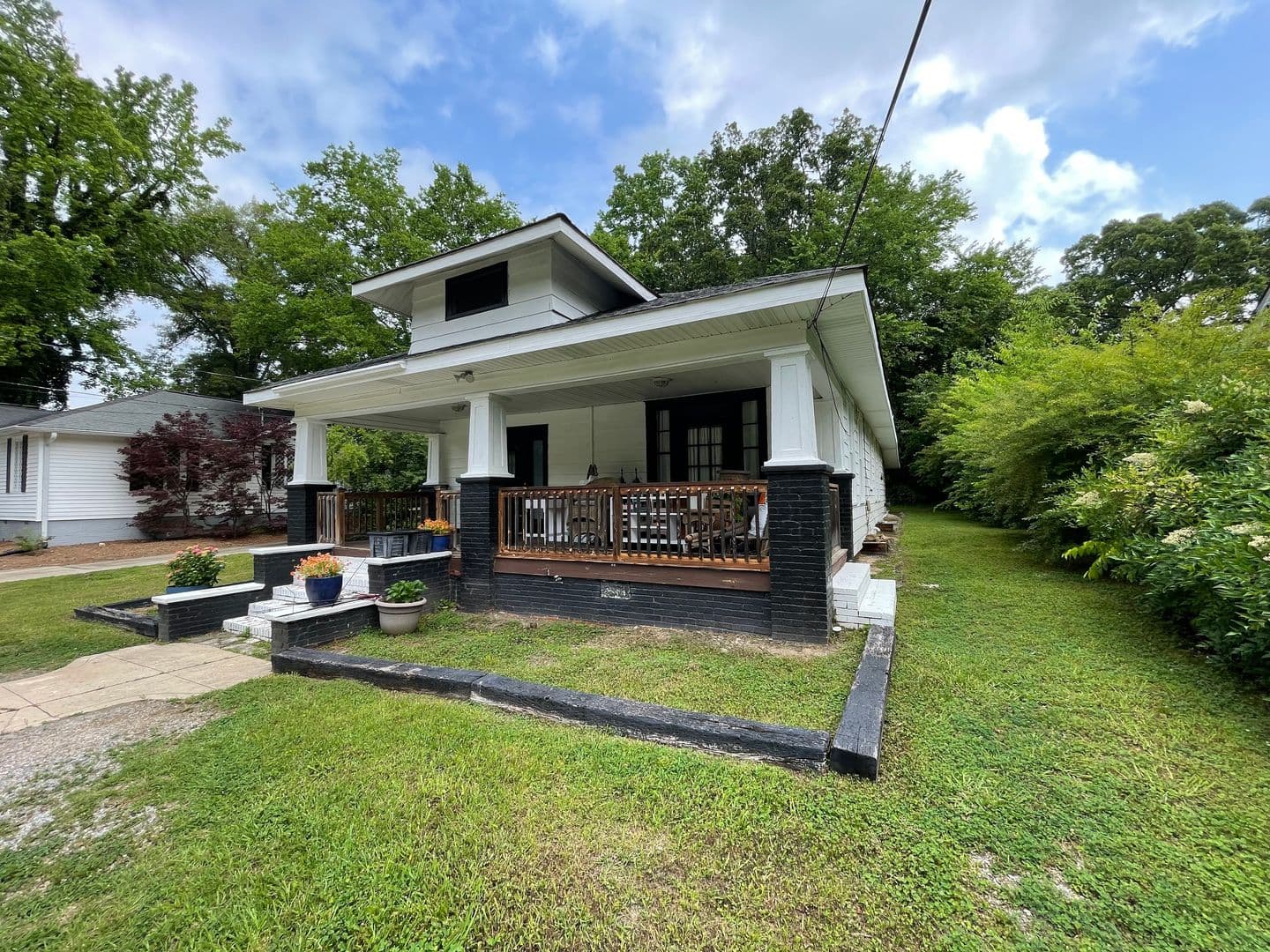 Rome House: 1103 E 2nd Ave
