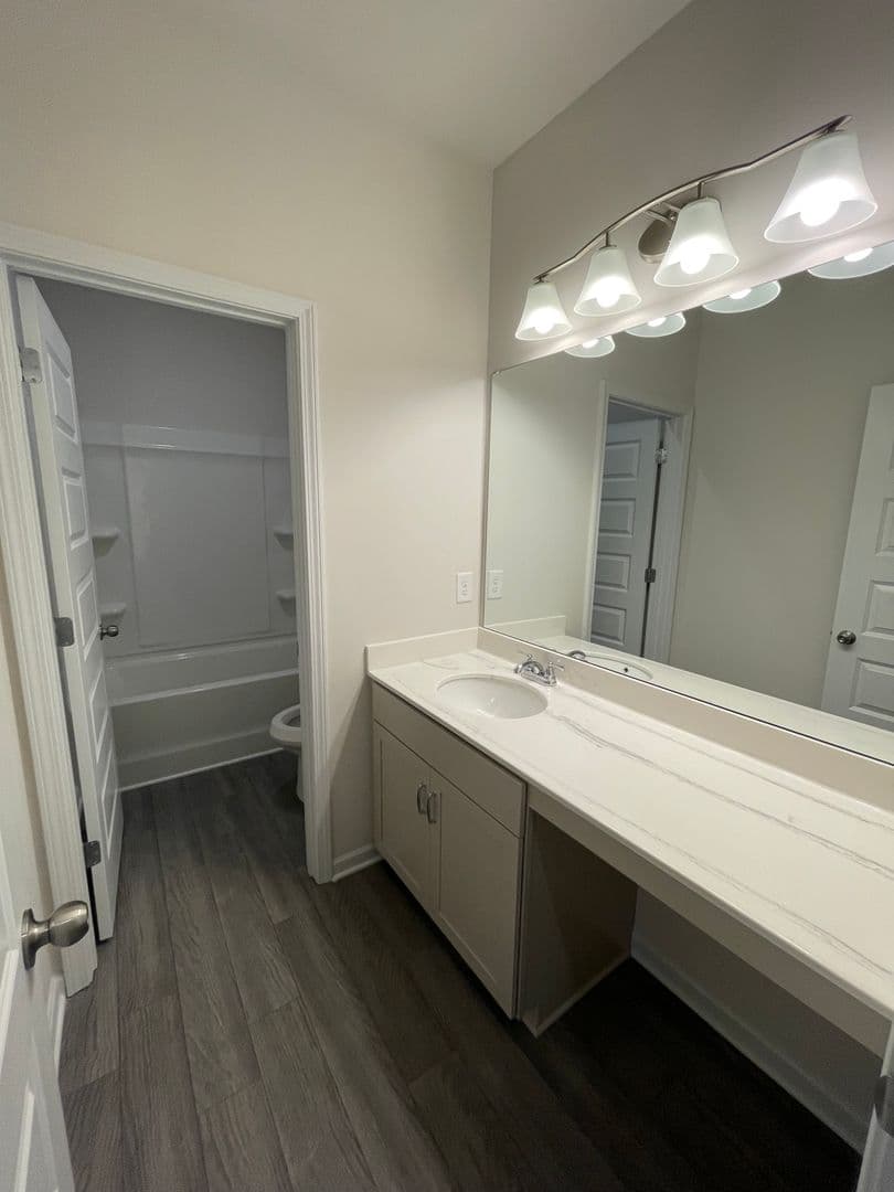 Rome House: 7 Longbrook Dr.